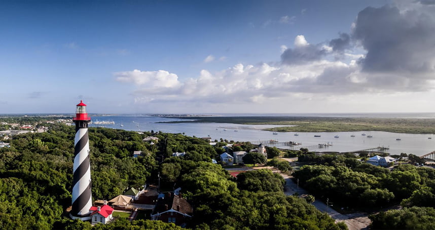 Must-Visit Florida Lighthouses for a Romantic Date Day