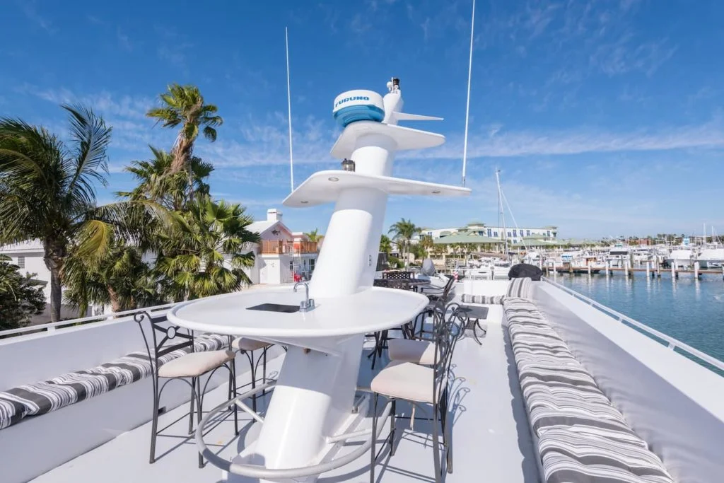 yacht airbnb tampa