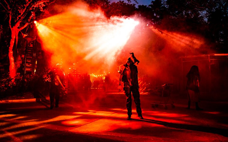 Scare zone at Busch Gardens Tampa Bay Howl-O-Scream