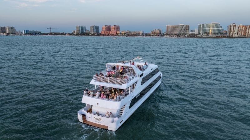 Yacht Starship