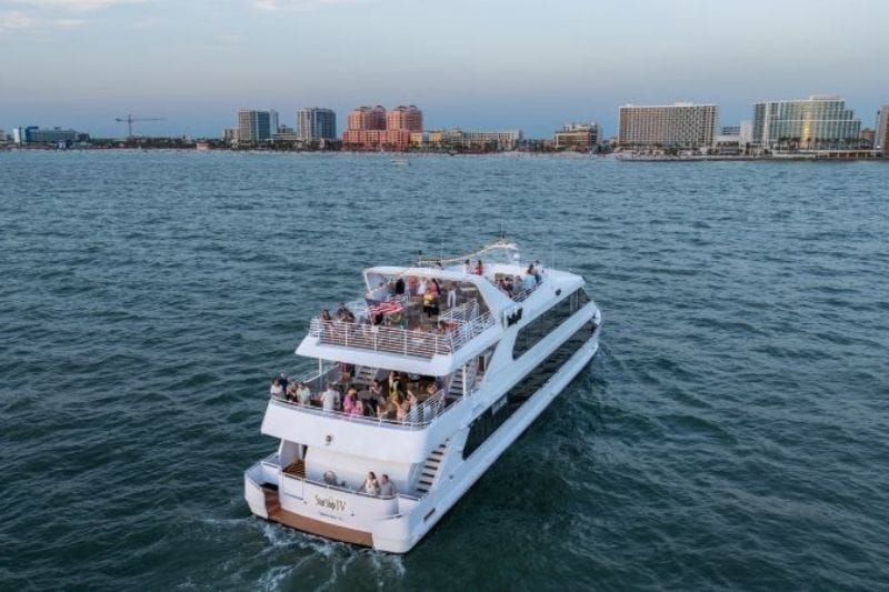 Yacht StarShip's Summer Sail-ebration 2025