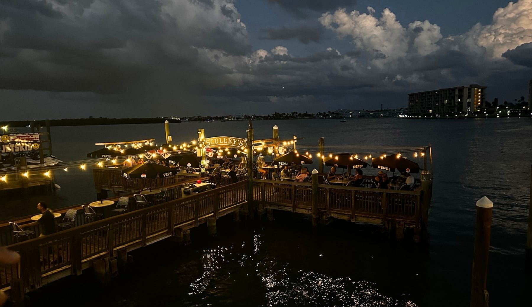 Skully's Seafood Restaurant in Madera Beach