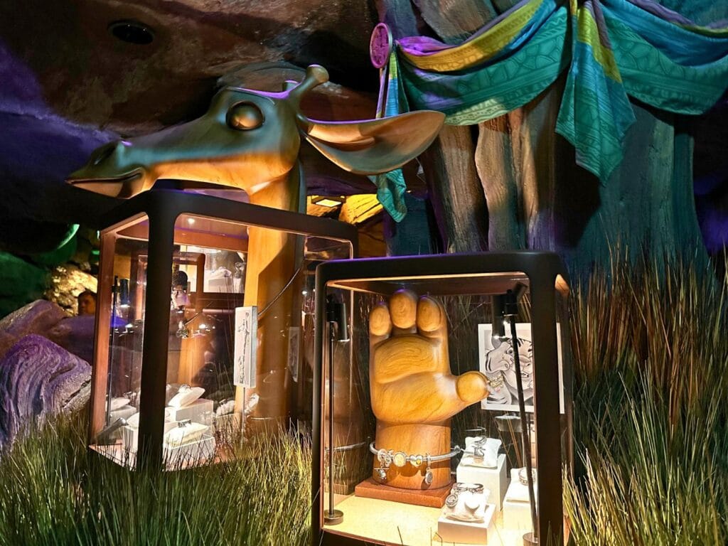 Details of Zootopia Better Zoogether at Animal Kingdom Pawdora jewelry - image by Dani Meyering