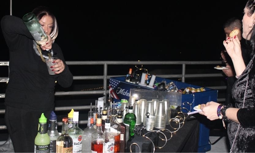 Enjoy some drinks during Quantum Countdown at MOSI