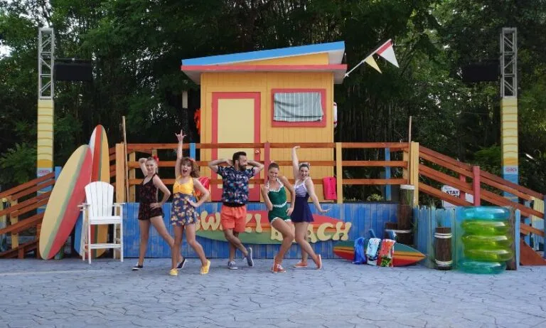 Busch Gardens Summer Nights show Gwazi Beach Bash