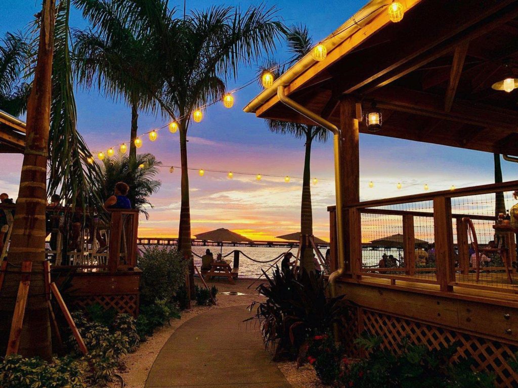 Outdoor dining in Tampa Bay - Salt Shack on the Bay